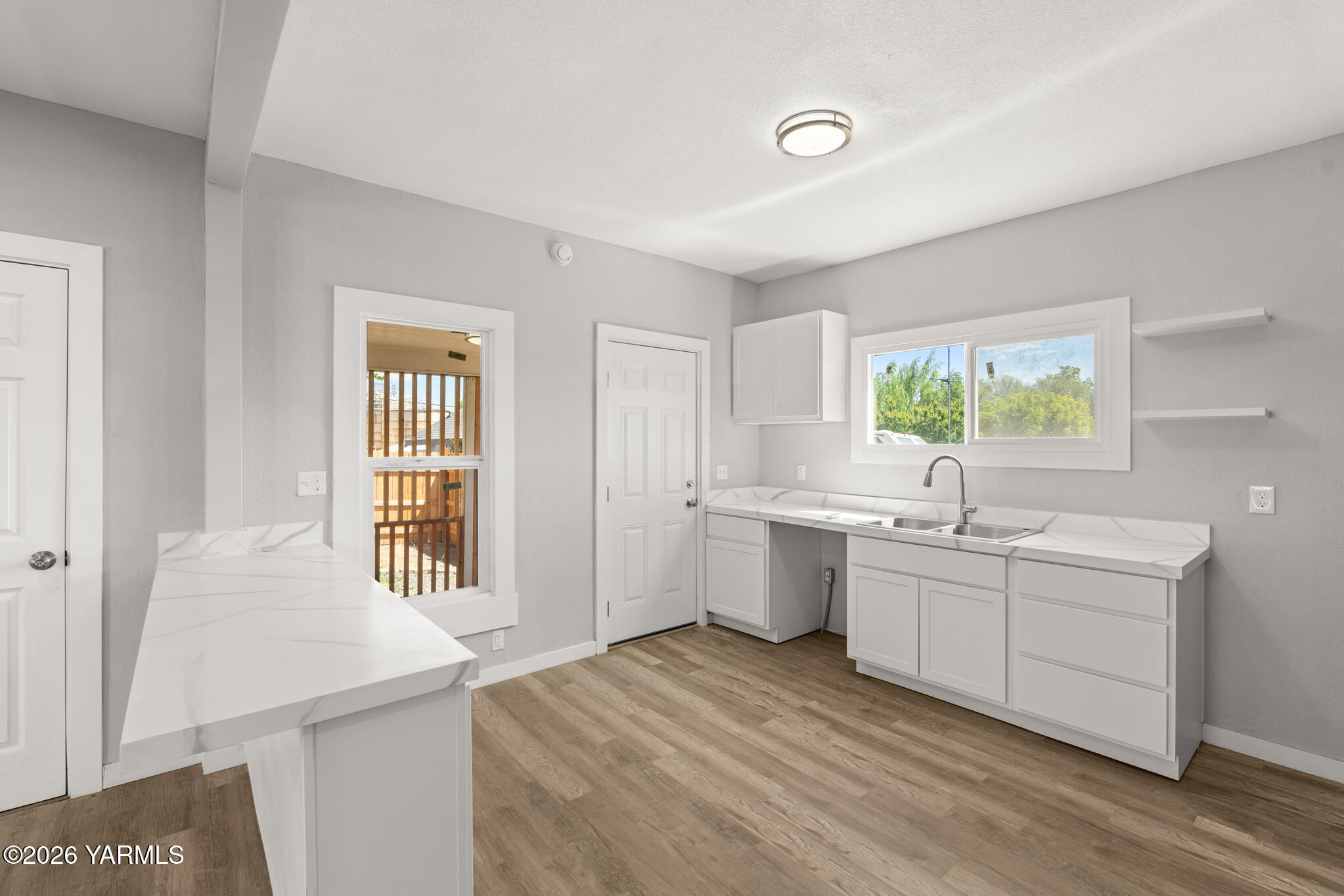 503 Grandridge Road Grandview, WA 98930 - Photo 12 of 32 DSM00339