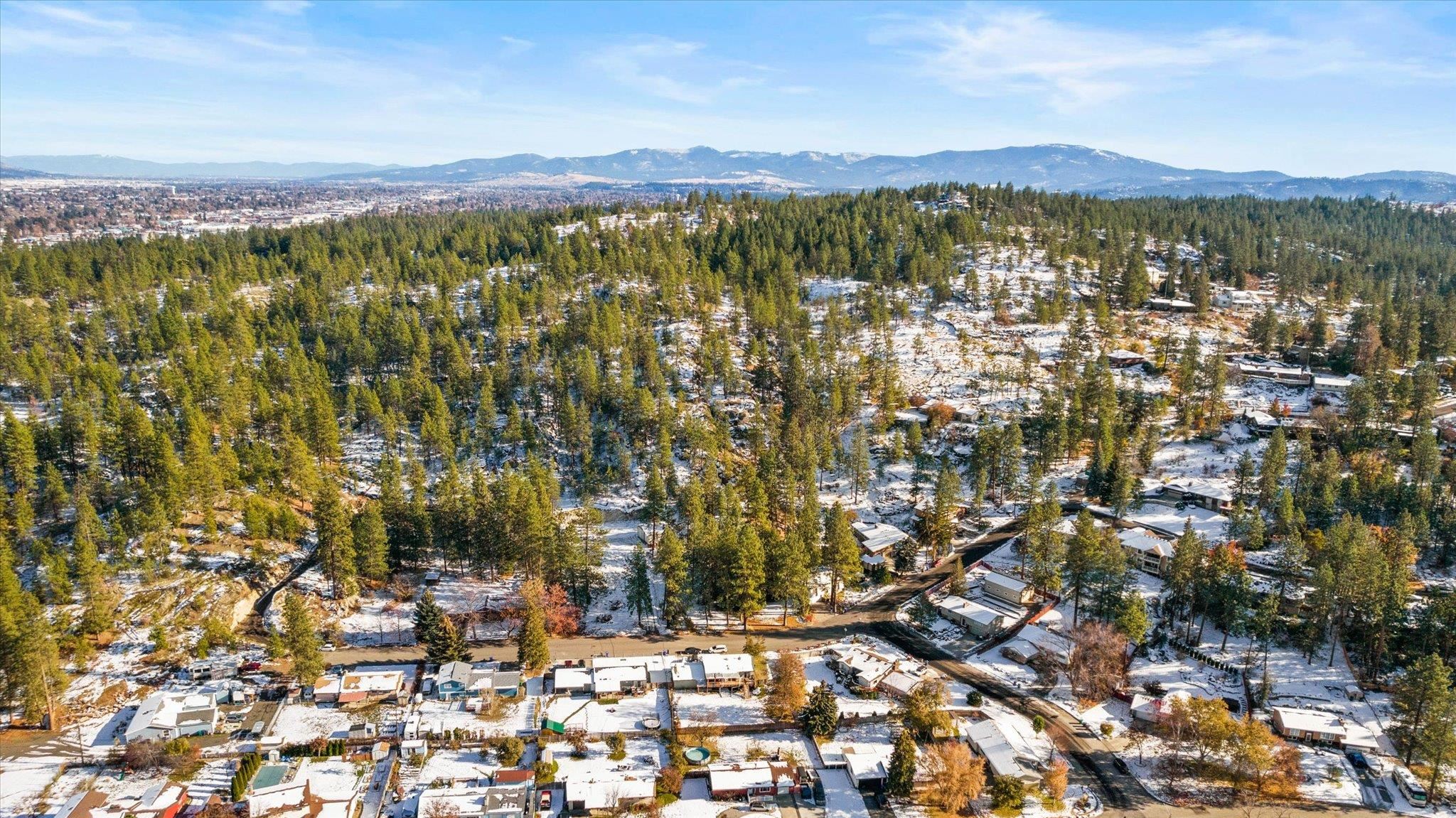 811 South Center Road Spokane Valley, WA 99212 - Photo 19 of 25