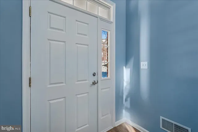 $3,295 | 43771 Maison Blanc Square, Ashburn, VA 20148