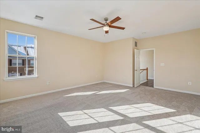 $3,295 | 43771 Maison Blanc Square, Ashburn, VA 20148