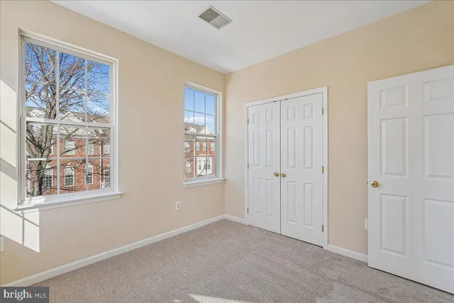 $3,295 | 43771 Maison Blanc Square, Ashburn, VA 20148