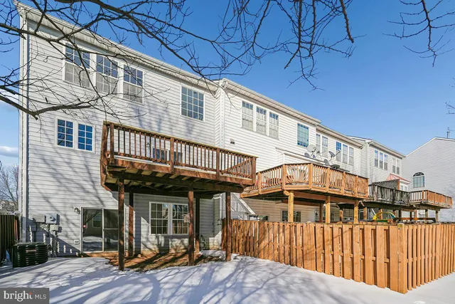 $3,295 | 43771 Maison Blanc Square, Ashburn, VA 20148