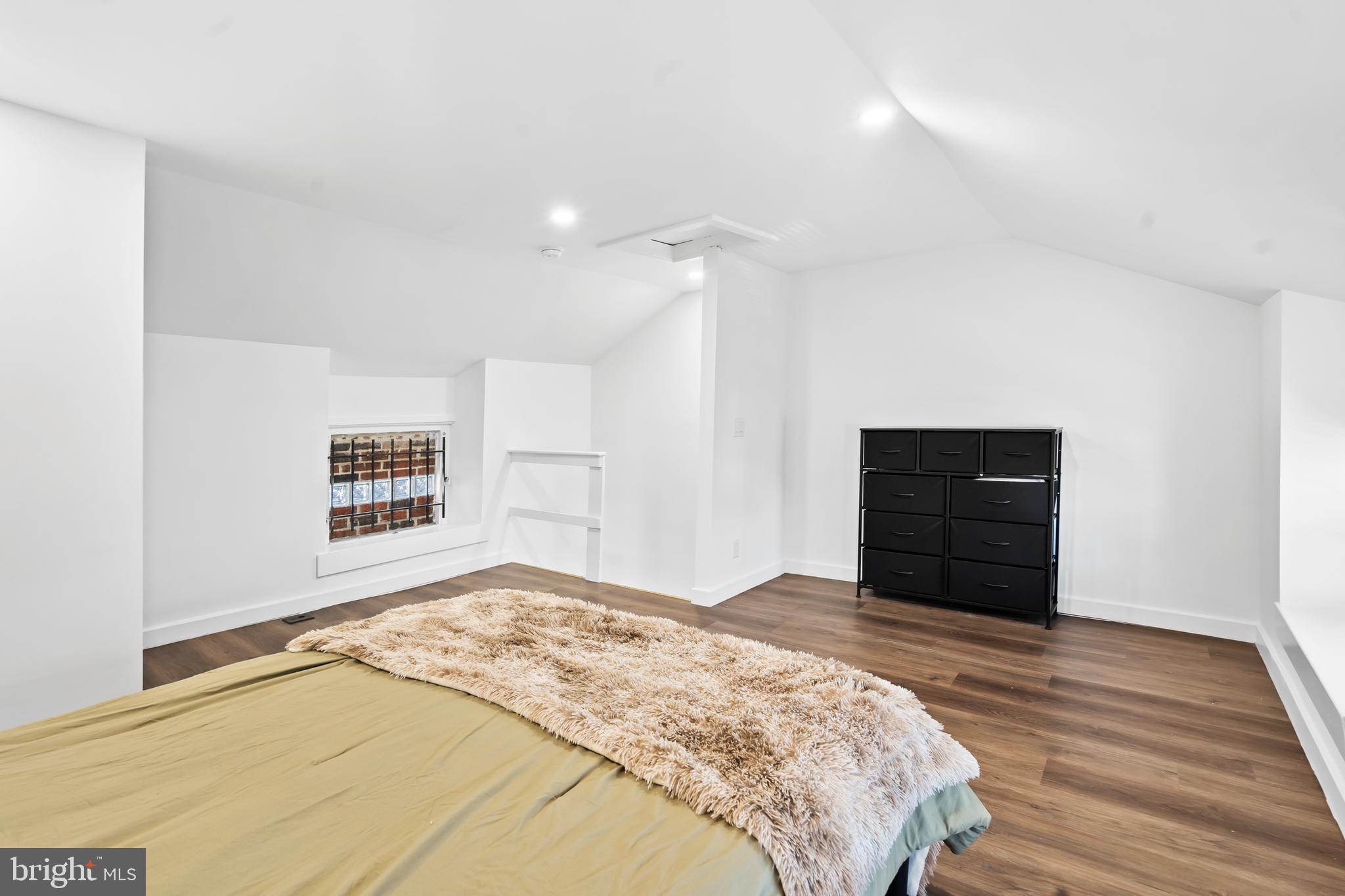 481 Conarroe Street Philadelphia, PA 19128 - Photo 32 of 35