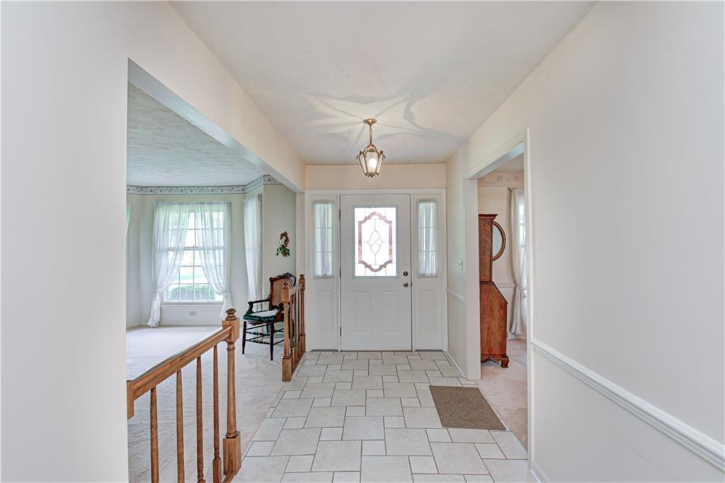 585 Avon Road Plainfield, IN 46168 - Photo 2 of 42 Gallery Image 2