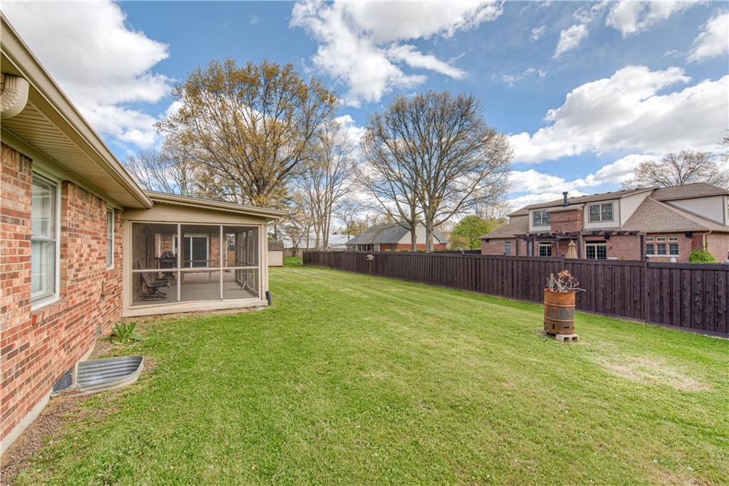 585 Avon Road Plainfield, IN 46168 - Photo 34 of 42 Gallery Image 34