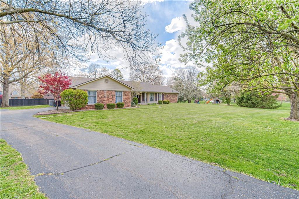 585 Avon Road Plainfield, IN 46168 - Photo 42 of 42 Gallery Image 42