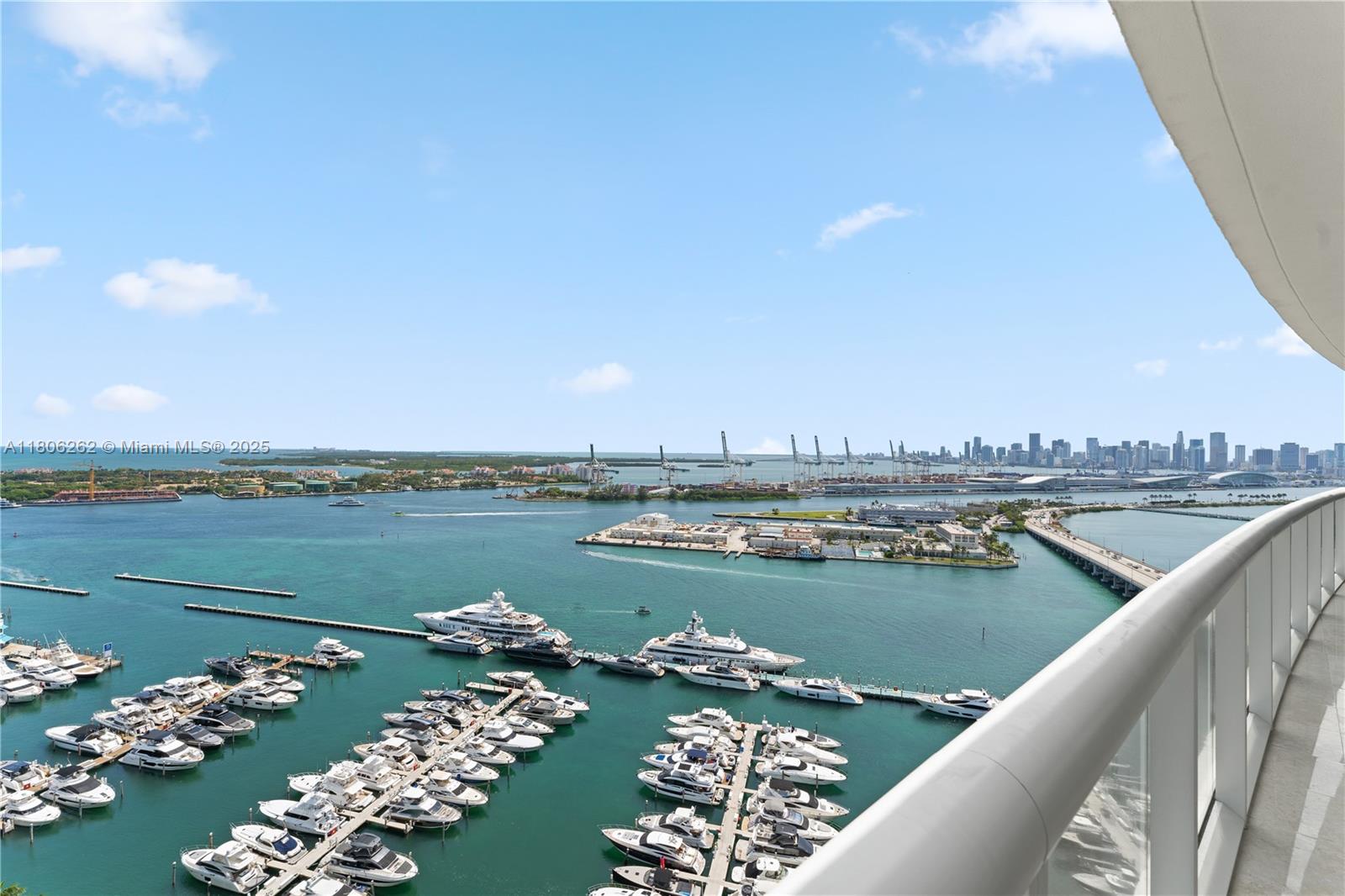 450 Alton Road, Unit 2703 Miami Beach, FL 33139 - Photo 29 of 42 Gallery Image 29