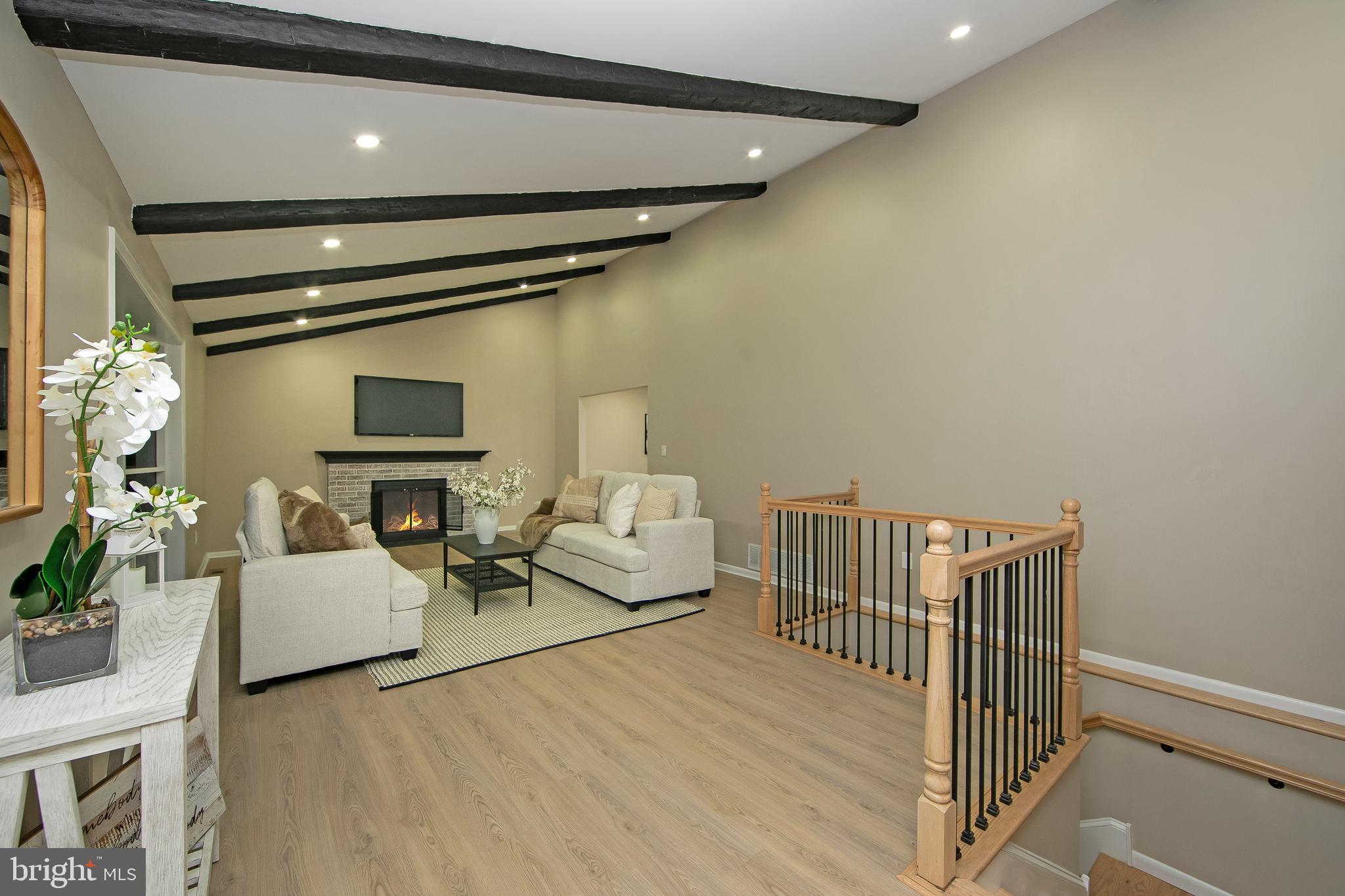 1366 Stokes Road Medford, NJ 08055 - Photo 13 of 46 Living Room