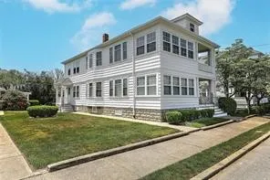 $679,900 | 181 Saratoga Avenue, Pawtucket, RI 02861