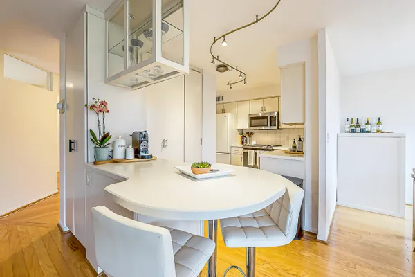 $369,500 | 1050 Wall Street, Unit 3D, Ann Arbor, MI 48105