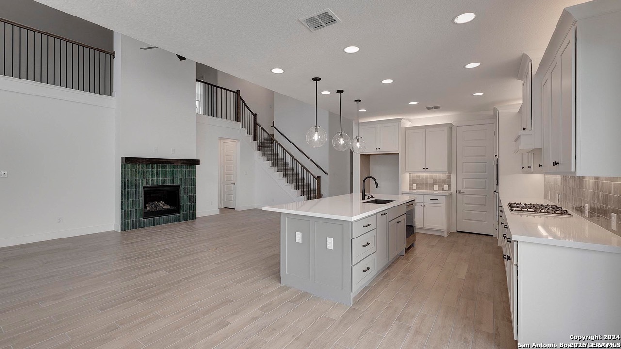 28510 Inverness Pass Boerne, TX 78006 - Photo 6 of 14