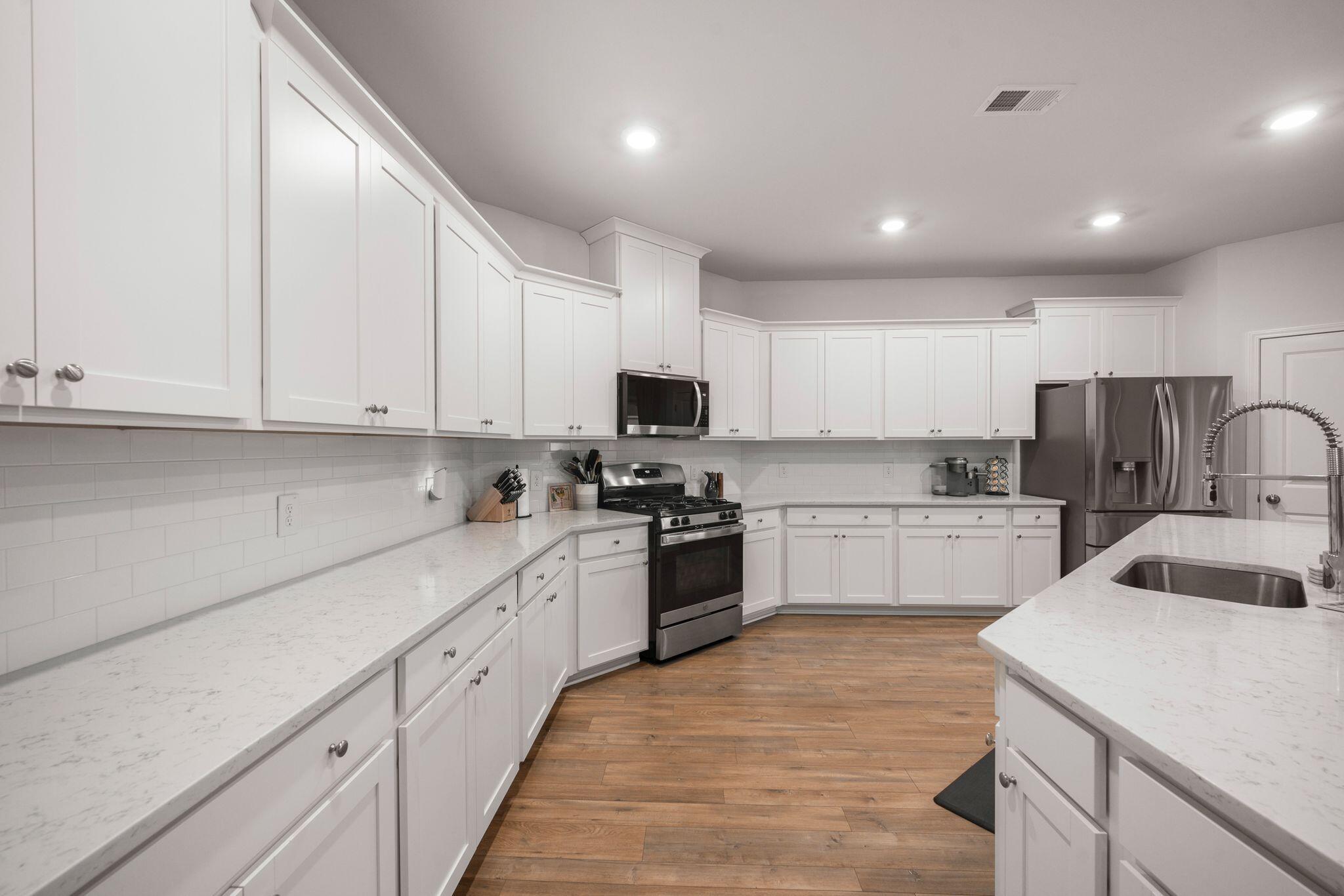 701 Squire Pope Road Summerville, SC 29486 - Photo 13 of 69 KITCHEN