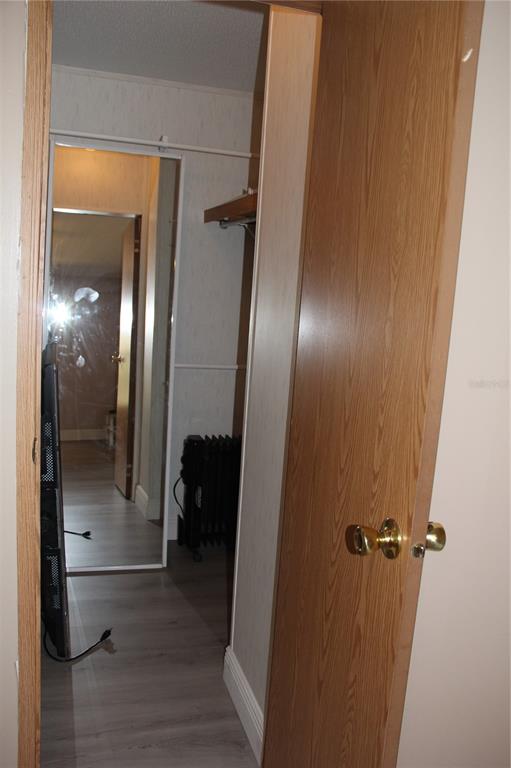 13201 Crowell Road Brooksville, FL 34613 - Photo 16 of 35 a view of a elevator and mirror