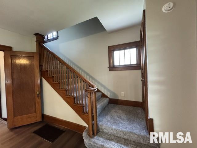1119 South MacArthur Boulevard Springfield, IL 62704 - Photo 9 of 25