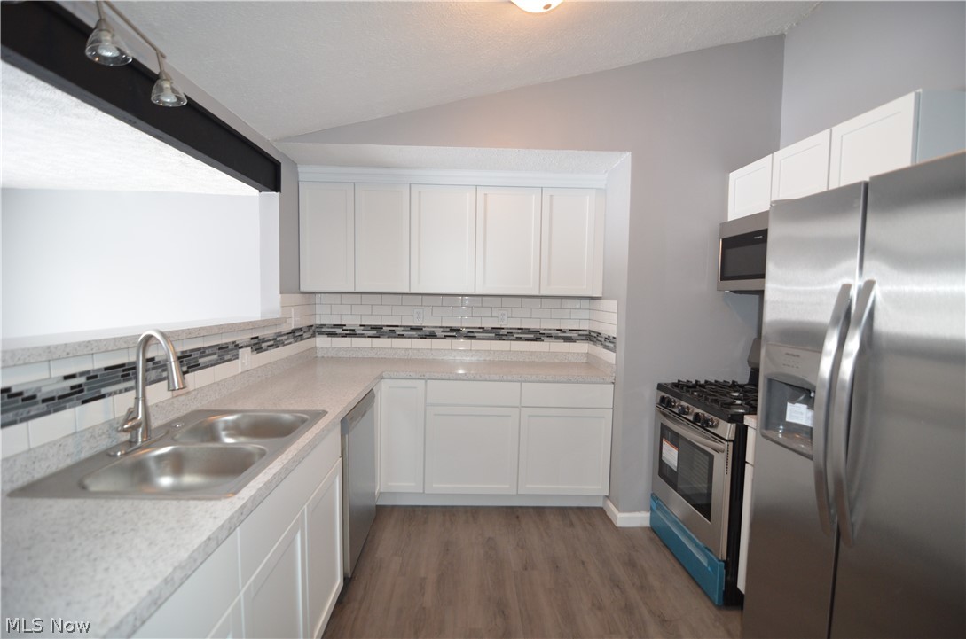 2902 Denny Road Ravenna, OH 44266 - Photo 6 of 23