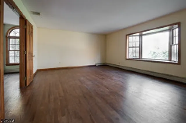 $4,000 | 860 Glen Road, Sparta, NJ 07871