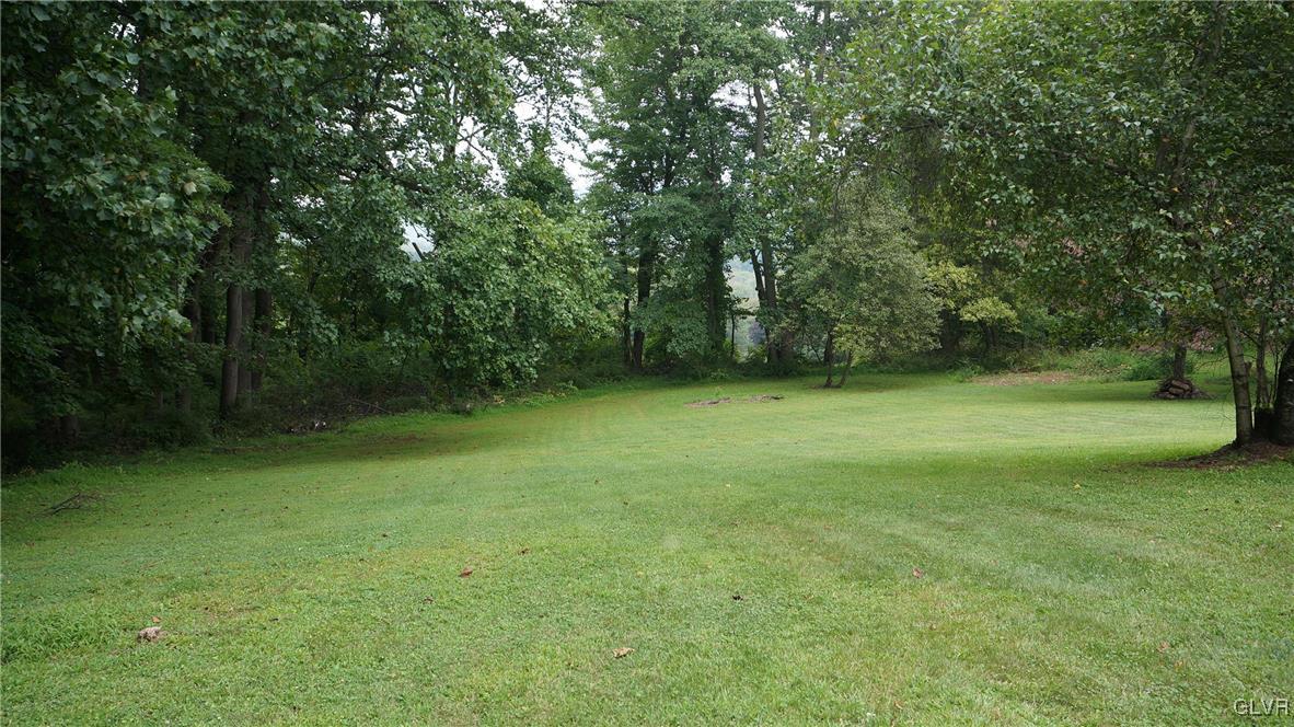3670 Lower Saucon Road Hellertown, PA 18055 - Photo 12 of 39 Gallery Image 12
