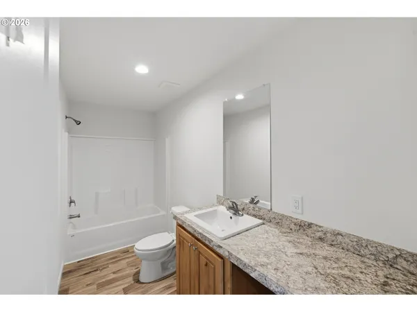 $289,000 | 545 South Wall Street, Coos Bay, OR 97420