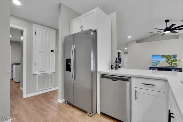 $2,400 | 2004 Southwest 30th Street, Cape Coral, FL 33914