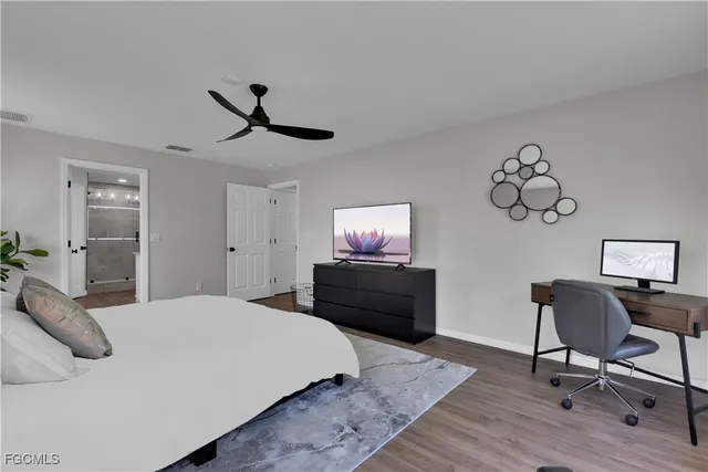 $2,400 | 2004 Southwest 30th Street, Cape Coral, FL 33914