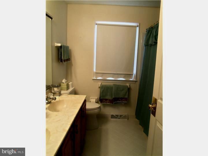 4885 Redfield Road Doylestown, PA 18902 - Photo 20 of 24 Bathroom