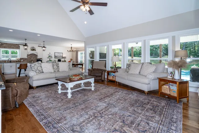 $839,900 | 284 Overlook Drive, Ringgold, GA 30736