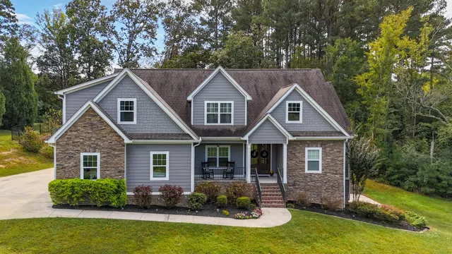 $839,900 | 284 Overlook Drive, Ringgold, GA 30736