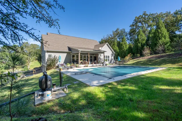 $839,900 | 284 Overlook Drive, Ringgold, GA 30736