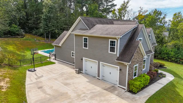 $839,900 | 284 Overlook Drive, Ringgold, GA 30736