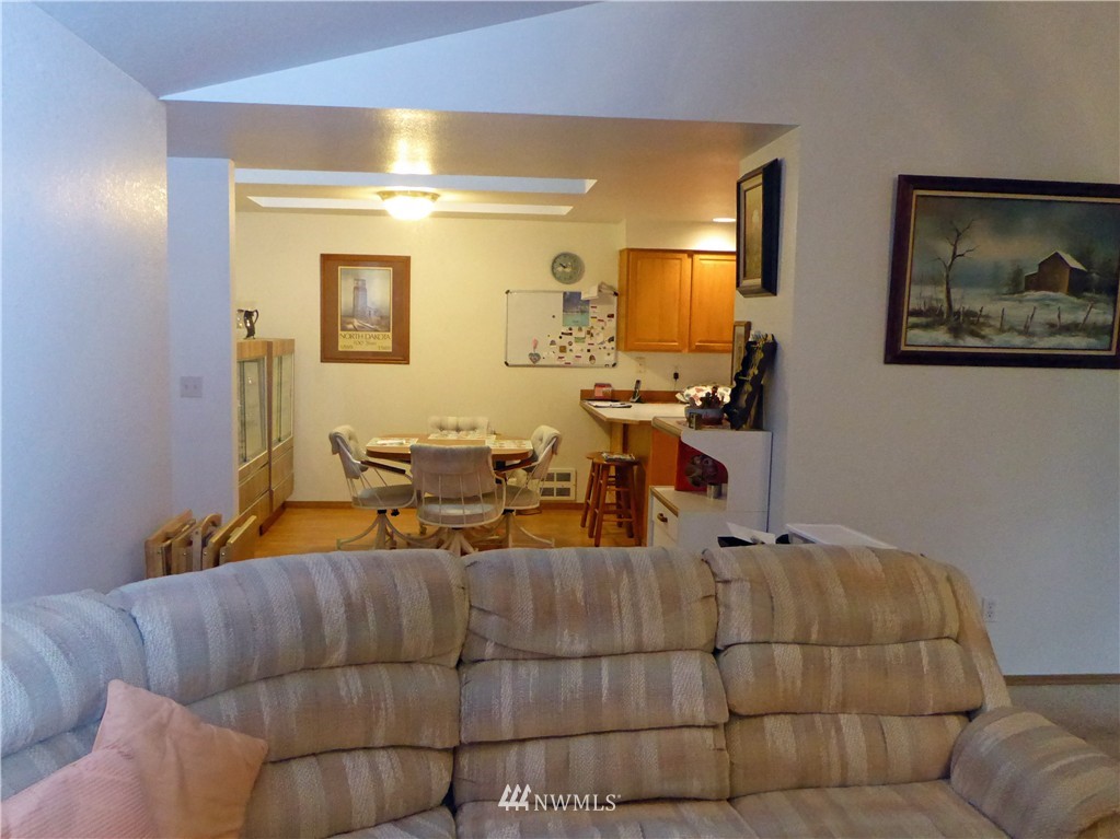 7815 187th Avenue Southwest Rochester, WA 98579 - Photo 7 of 23