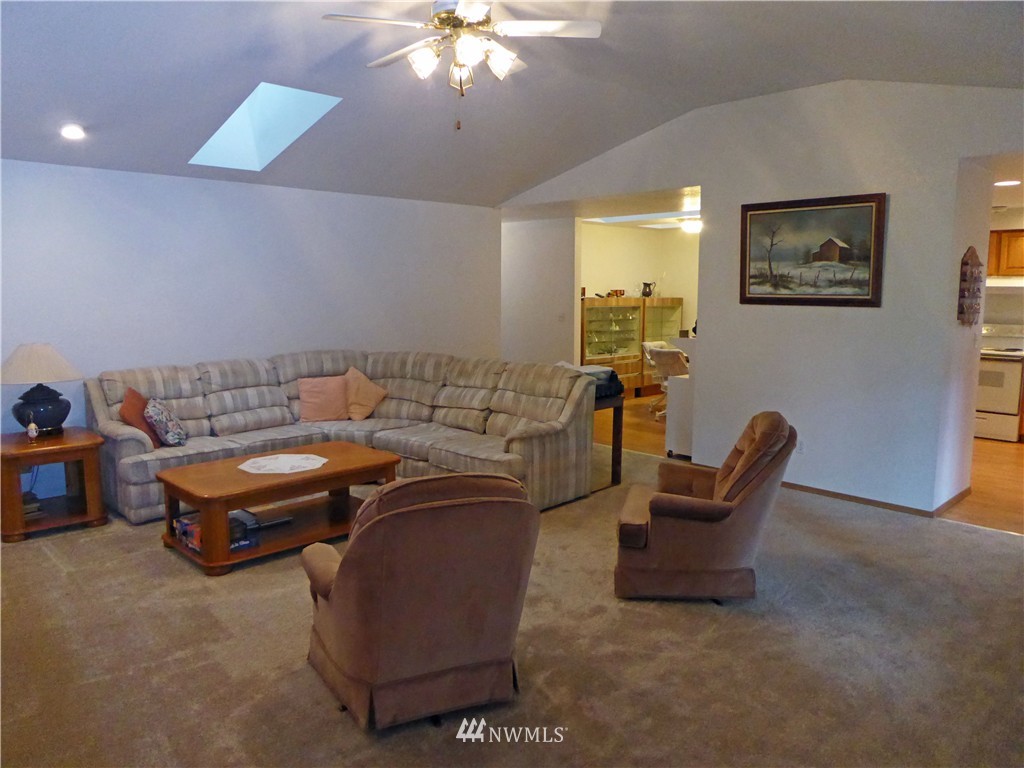 7815 187th Avenue Southwest Rochester, WA 98579 - Photo 8 of 23