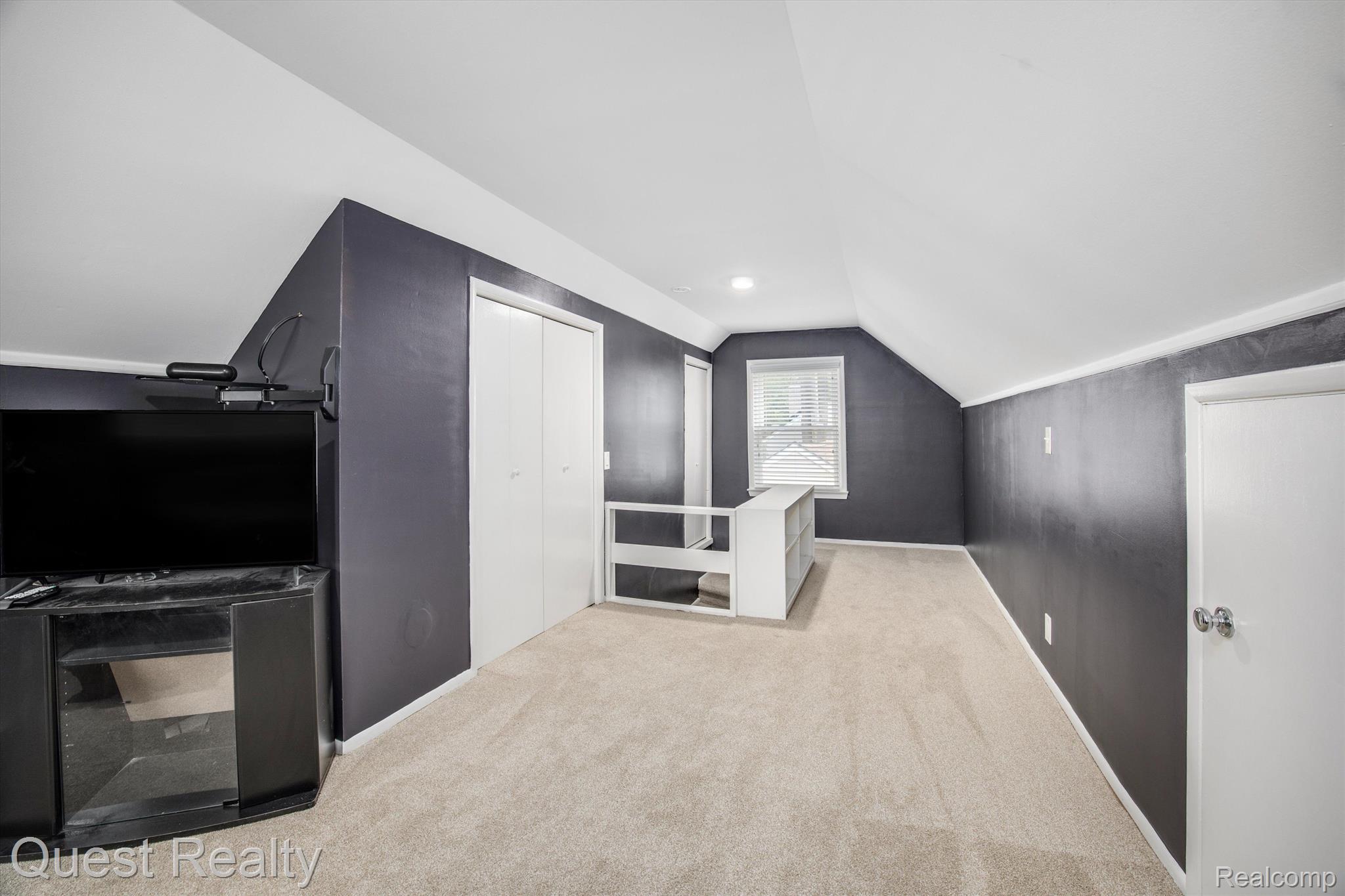 3403 Durham Road Royal Oak, MI 48073 - Photo 24 of 31 Gallery Image 24