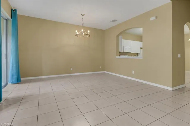 $2,300 | Undisclosed Address, Estero, FL 33928