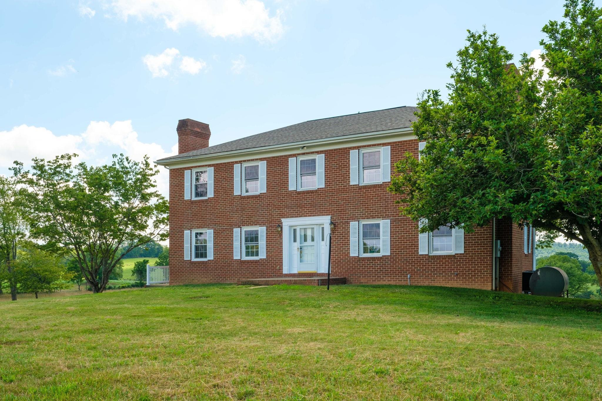 1370 Middlebrook Road Staunton, VA 24401 - Photo 6 of 58