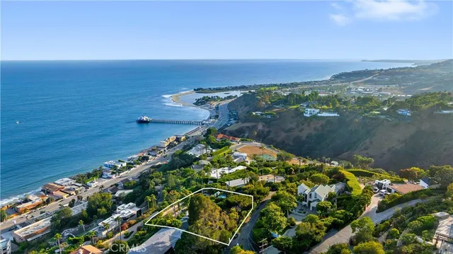$6,950,000 | 3662 Sweetwater Canyon Drive, Malibu, CA 90265