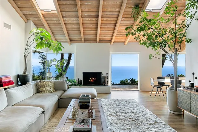 $6,950,000 | 3662 Sweetwater Canyon Drive, Malibu, CA 90265
