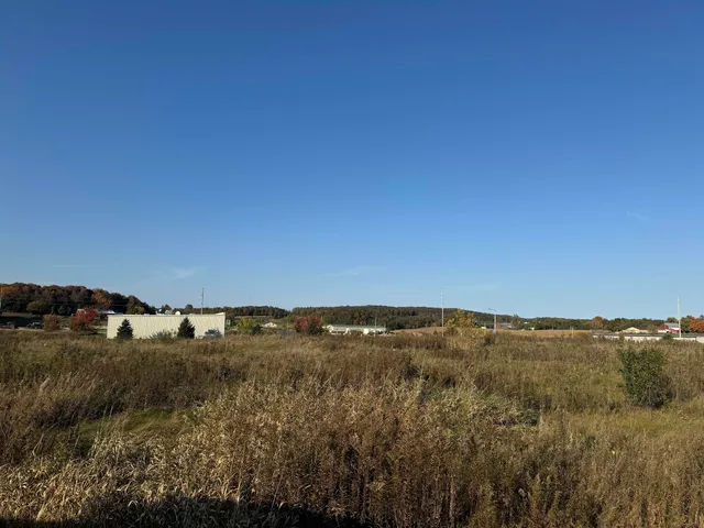 $29,900 | Grant Street, Unit 8, Marion, WI 54950