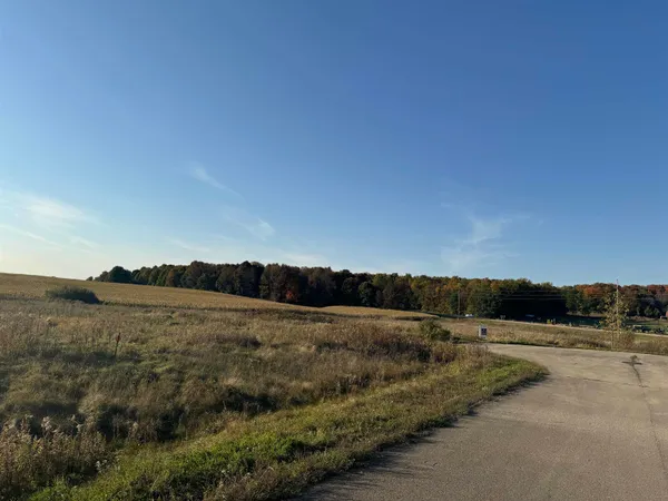 $29,900 | Grant Street, Unit 8, Marion, WI 54950