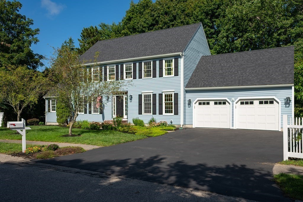 1 Langlee Road Hingham, MA 02043 - Photo 4 of 34 Gallery Image 4