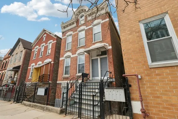 $1,500,000 | 1908 South Loomis Street, Chicago, IL 60608