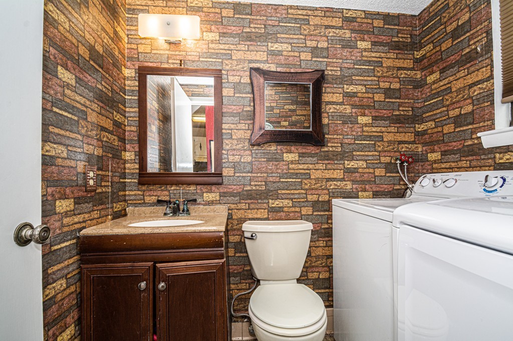 15 Liberty Road, Unit 15 Bridgewater, MA 02324 - Photo 7 of 14 Gallery Image 7