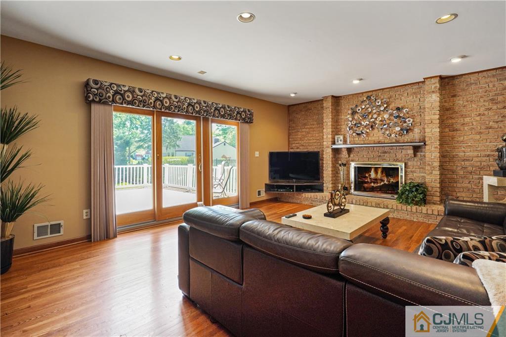 6 Cook Road East Brunswick, NJ 08816 - Photo 27 of 55 Gallery Image 27