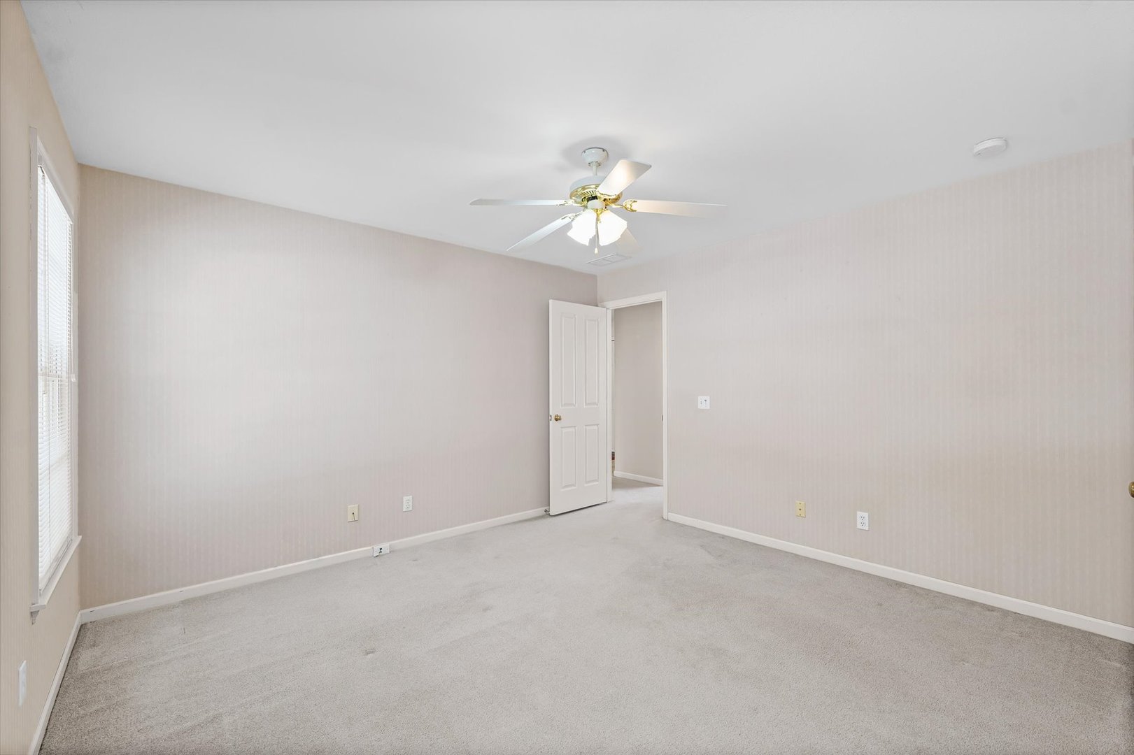 1722 Lakeside Drive Champaign, IL 61821 - Photo 21 of 31