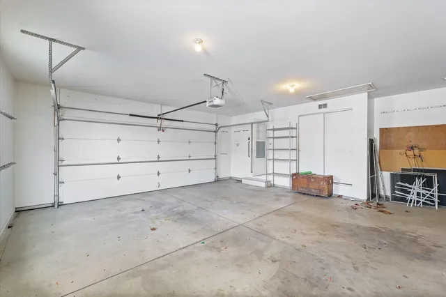 $420,000 | 1722 Lakeside Drive, Champaign, IL 61821