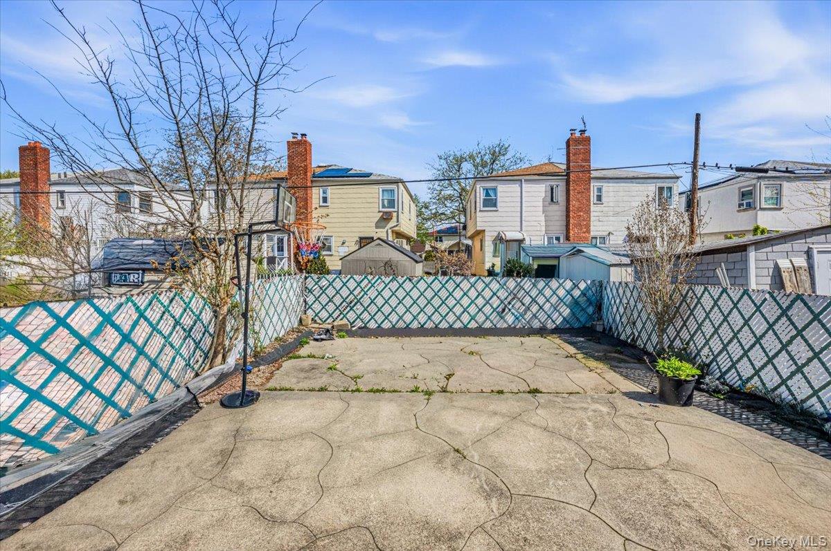 257-33 149th Road Queens, NY 11422 - Photo 21 of 28