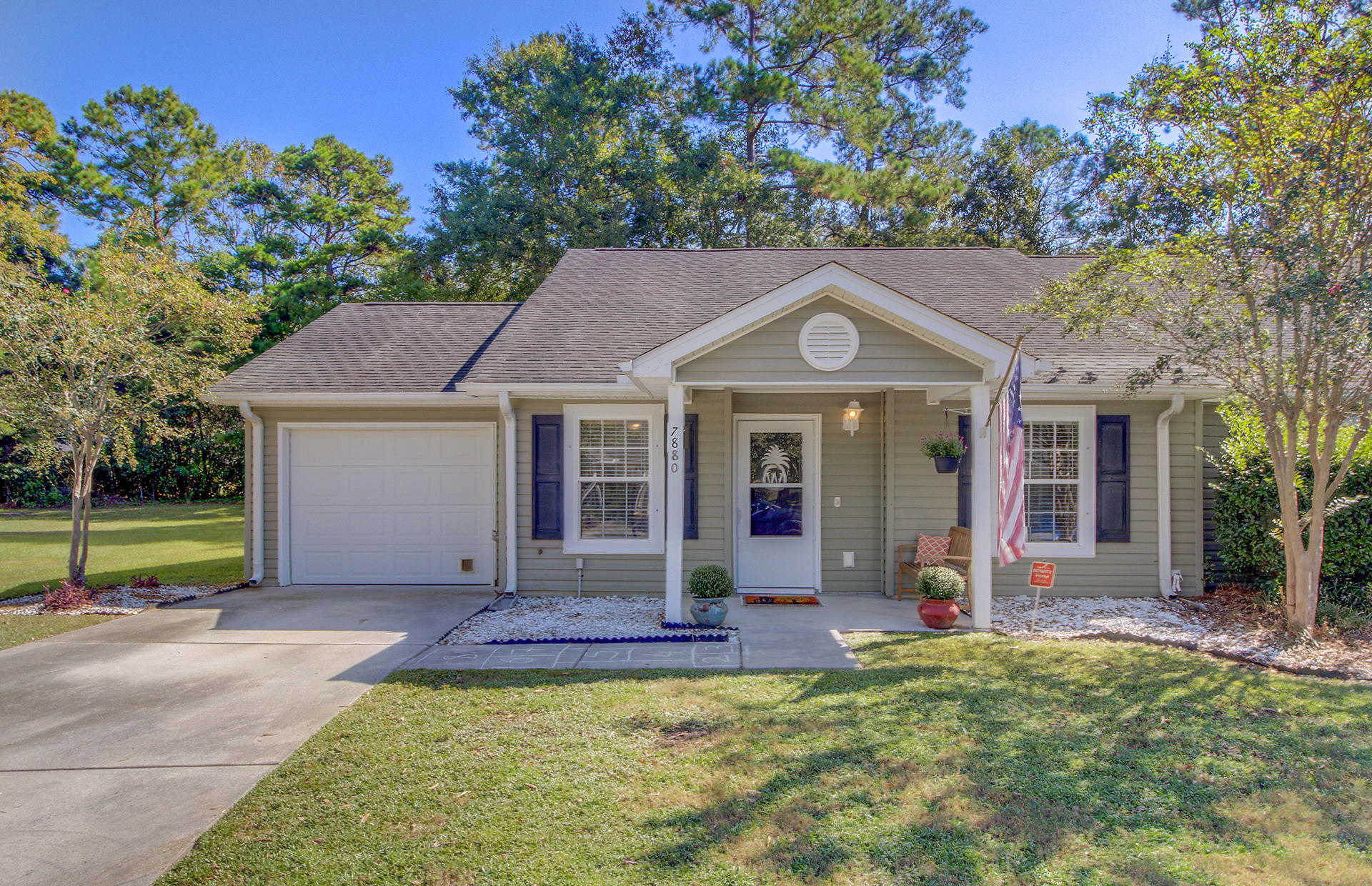 7880 Montview Road North Charleston, SC 29418 - Photo 1 of 20 A66A3548-FBC6-4DA8-92FC-89C0A98C9E1C