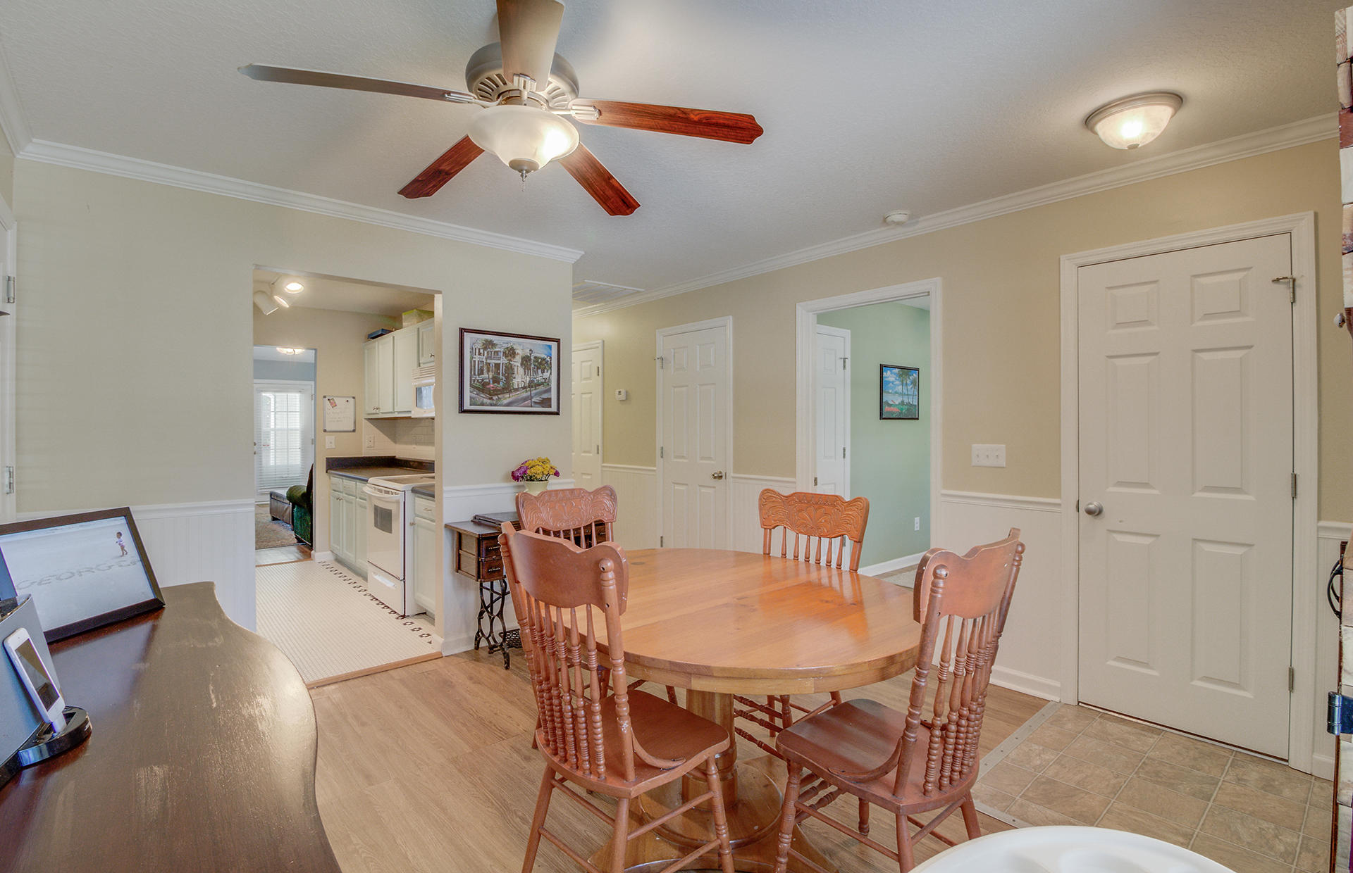 7880 Montview Road North Charleston, SC 29418 - Photo 4 of 20 8F5751AE-F3D4-446E-B288-92D7F45569F0