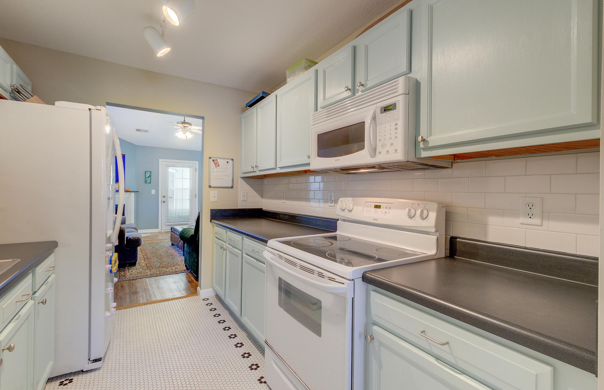 7880 Montview Road North Charleston, SC 29418 - Photo 9 of 20 1DEB0EDD-C984-42EC-A579-8ABF80DA50FC
