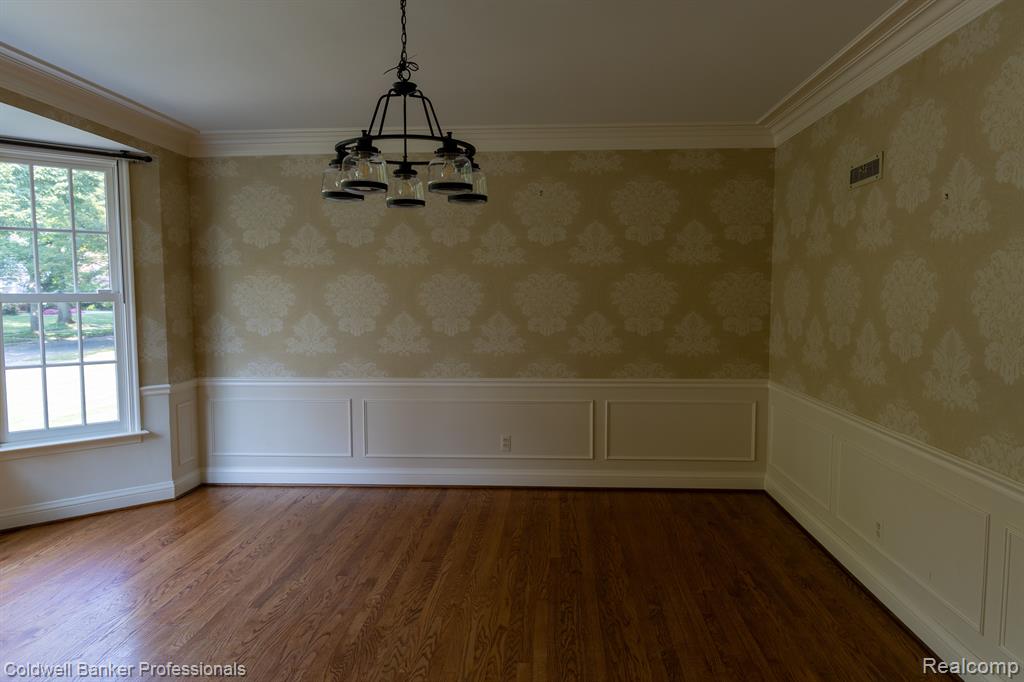 780 Whittier Road Grosse Pointe Park, MI 48230 - Photo 9 of 52