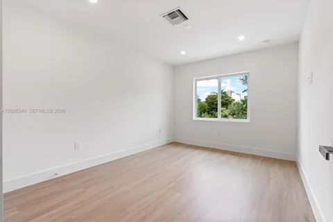 $659,900 | 1555 Northwest 94th Way, Coral Springs, FL 33071